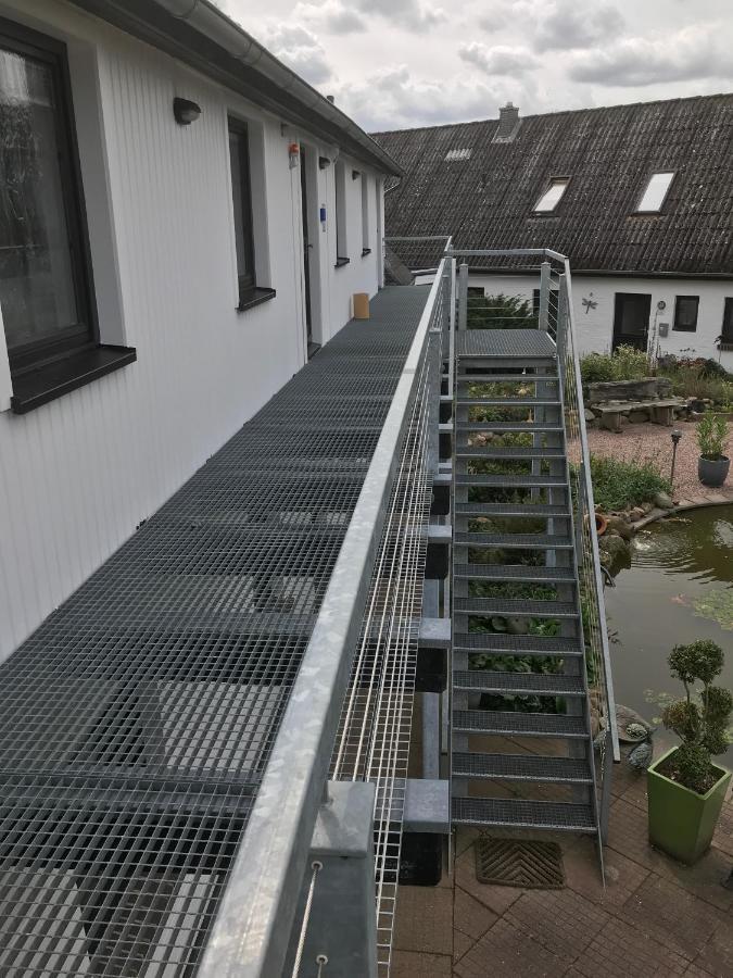 Landhotel Belitz Garni Küsten エクステリア 写真