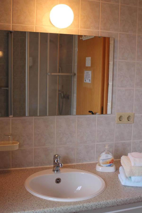 Landhotel Belitz Garni Küsten エクステリア 写真