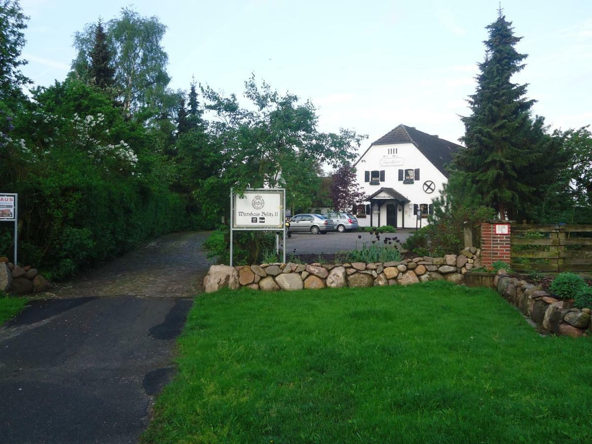Landhotel Belitz Garni Küsten エクステリア 写真